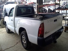 2006 TOYOTA TACOMA, WHITE, STD CAB, MT, 2.7L,  Z26274